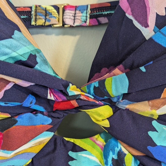 NWT La Blanca Push-up One-piece Tropical Print Swimsuit - Picture 6 of 6